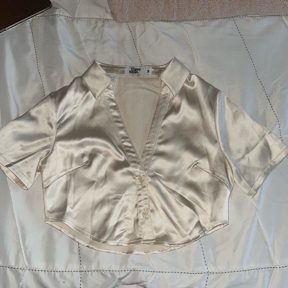 Tigermist Cropped Collared Shirt
